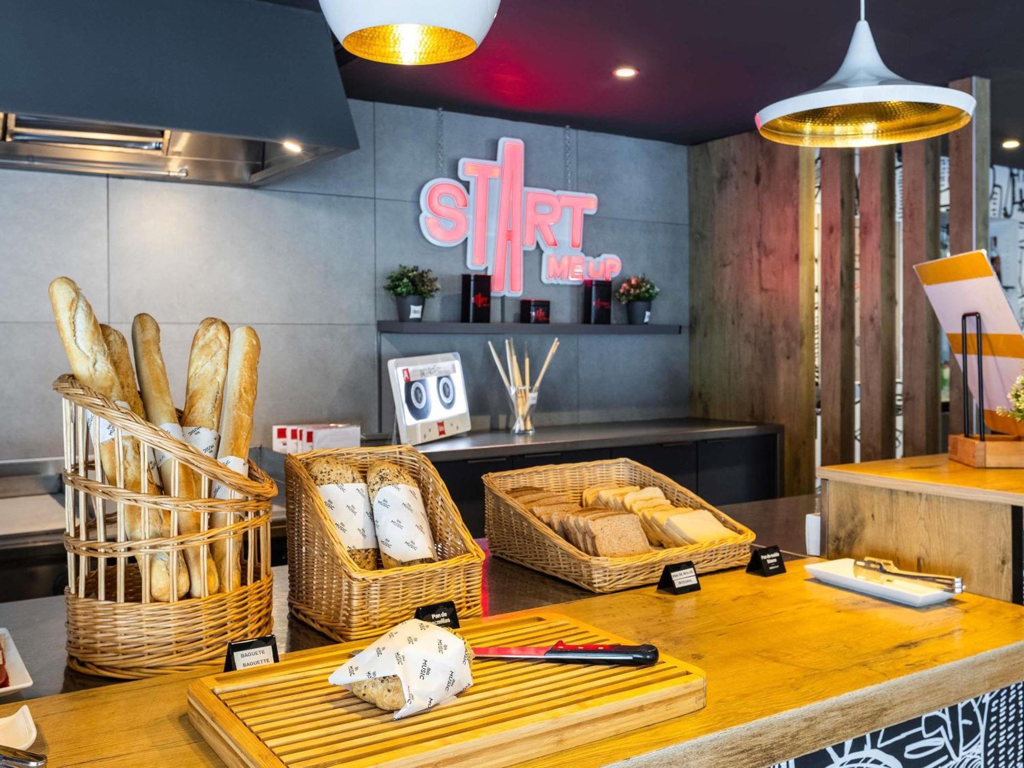 Hotel Ibis Bilbao Barakaldo Zewnętrze zdjęcie